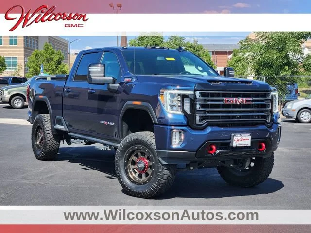 2022 GMC Sierra 2500HD AT4 4WD photo