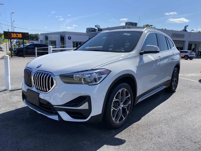 2021 BMW X1 xDrive28i AWD photo