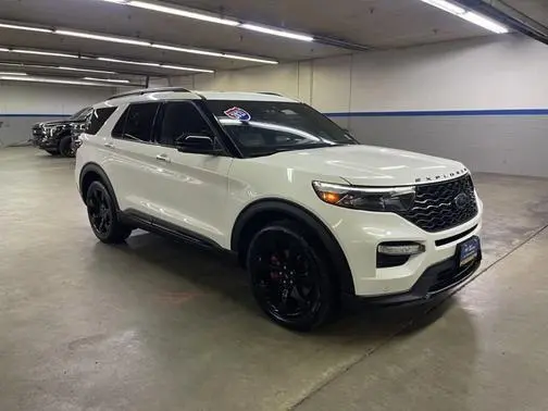 2021 Ford Explorer ST 4WD photo
