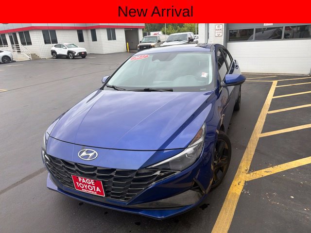 2022 Hyundai Elantra Limited FWD photo