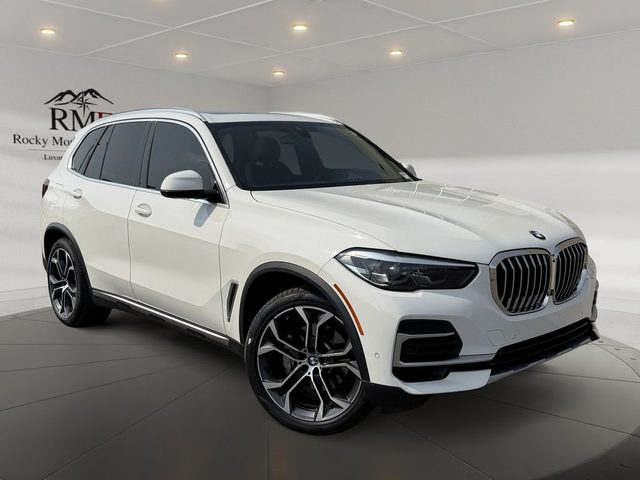 2022 BMW X5 xDrive40i AWD photo