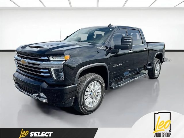 2022 Chevrolet Silverado 3500HD High Country 4WD photo