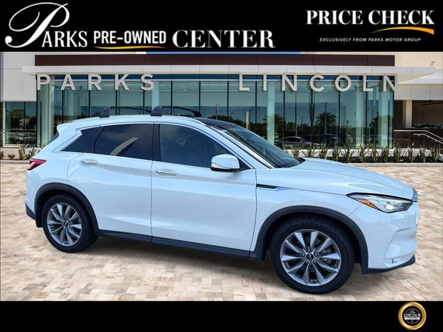 2020 Infiniti QX50 LUXE AWD photo