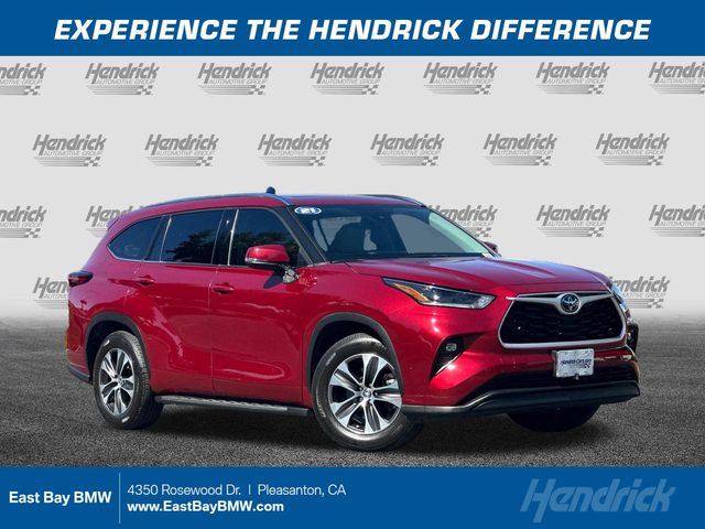 2021 Toyota Highlander XLE FWD photo