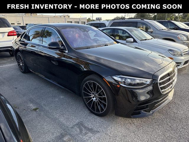 2022 Mercedes-Benz S-Class S 580 AWD photo