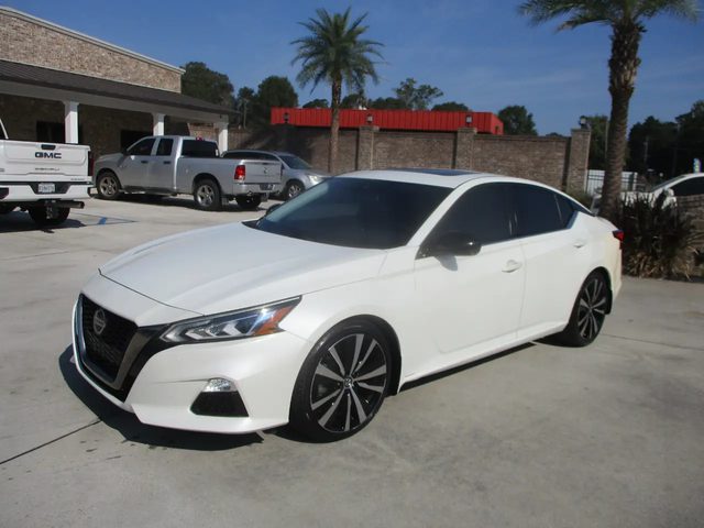 2021 Nissan Altima 2.0 SR FWD photo