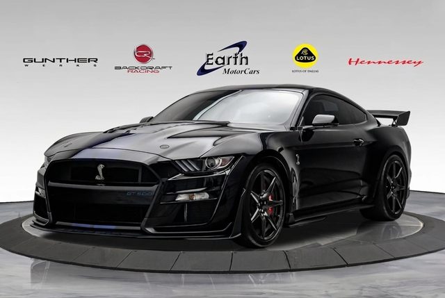 2021 Ford Mustang Shelby GT500 RWD photo