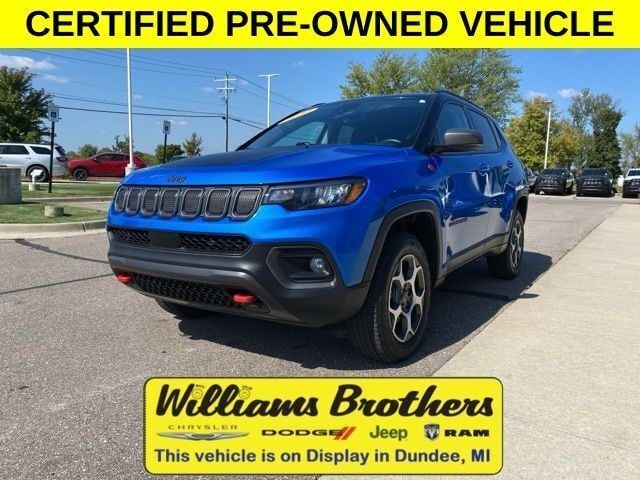 2022 Jeep Compass Trailhawk 4WD photo