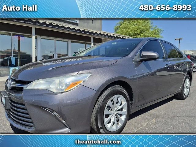 2015 Toyota Camry LE FWD photo