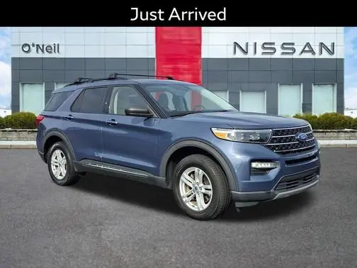 2021 Ford Explorer XLT 4WD photo