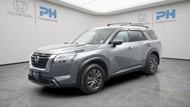 2022 Nissan Pathfinder SV 4WD photo