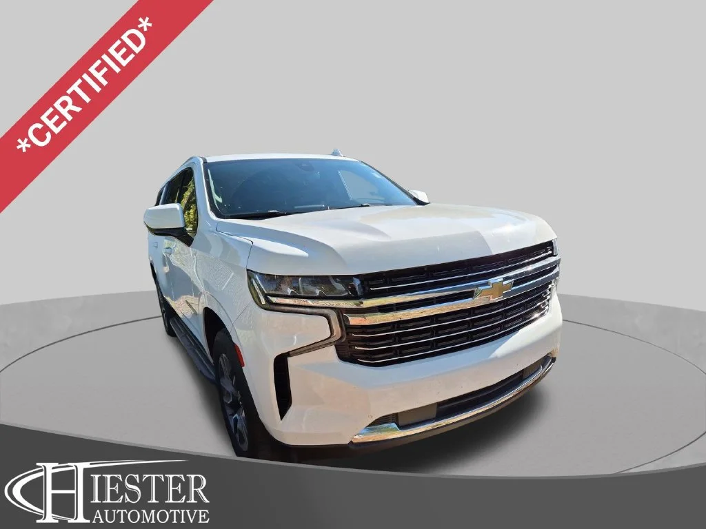 2021 Chevrolet Suburban LT 4WD photo