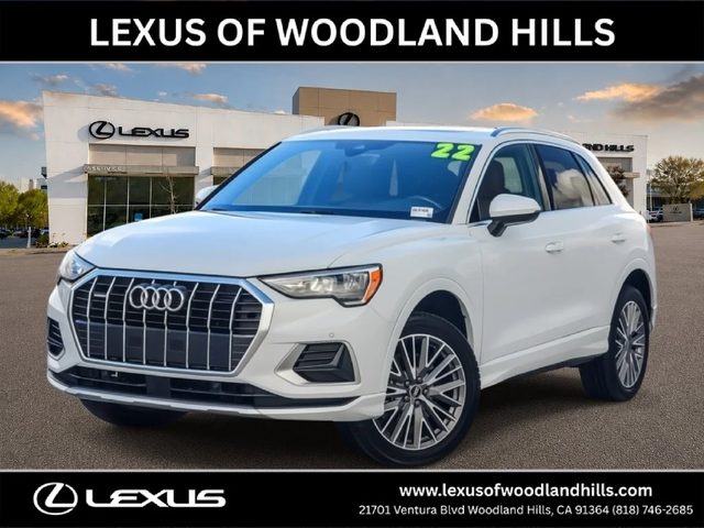 2022 Audi Q3 Premium AWD photo