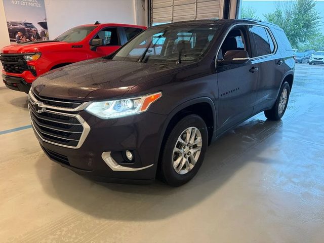 2021 Chevrolet Traverse LT Cloth FWD photo