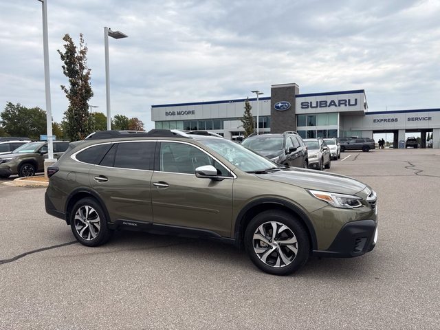 2022 Subaru Outback Touring AWD photo