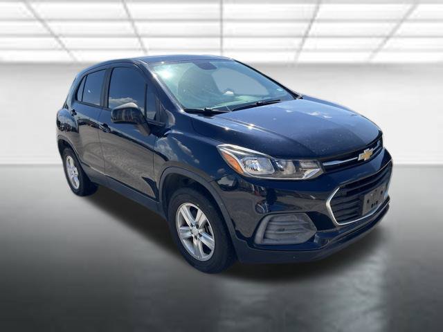 2022 Chevrolet Trax LS AWD photo