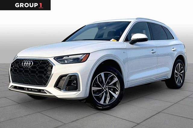2022 Audi Q5 S line Premium Plus AWD photo