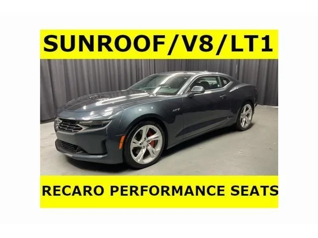 2022 Chevrolet Camaro LT1 RWD photo