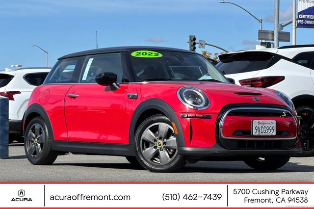 2022 MINI Hardtop 2 Door Cooper SE FWD photo
