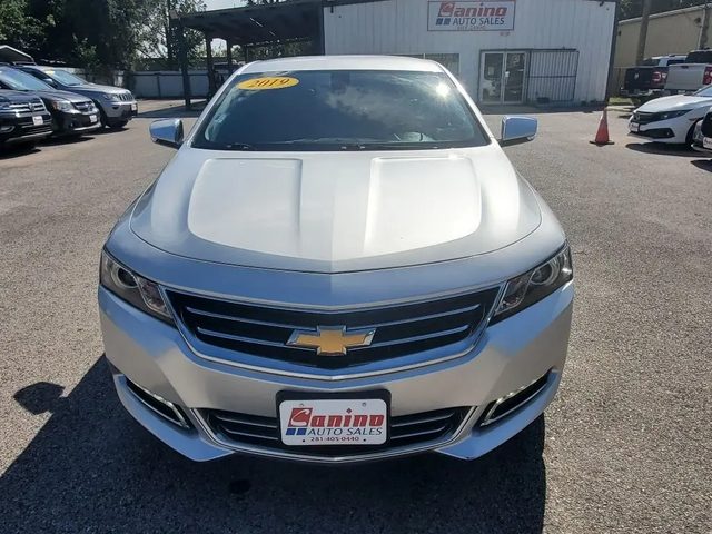 2019 Chevrolet Impala Premier FWD photo