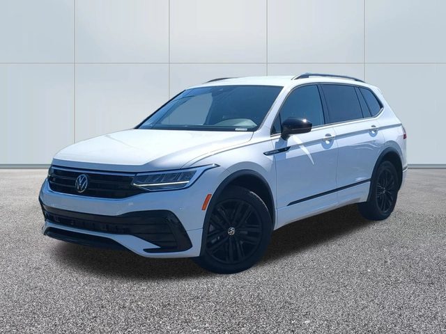 2022 Volkswagen Tiguan SE R-Line Black FWD photo