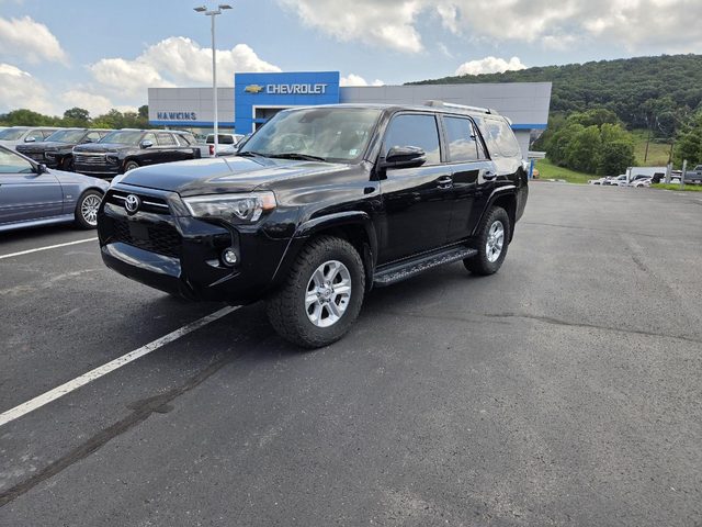 2022 Toyota 4Runner SR5 Premium 4WD photo