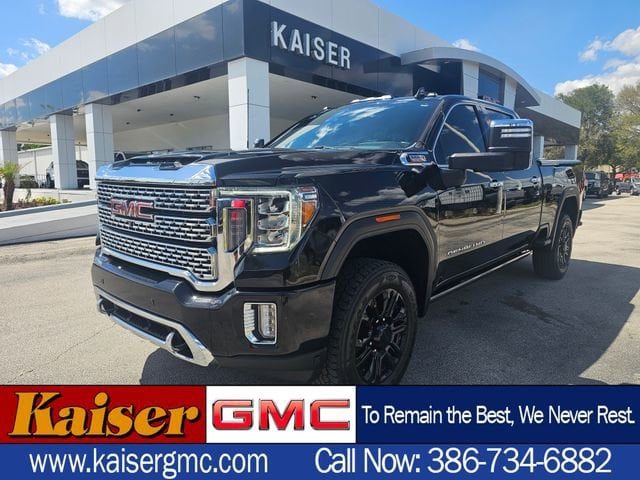 2022 GMC Sierra 2500HD Denali 4WD photo