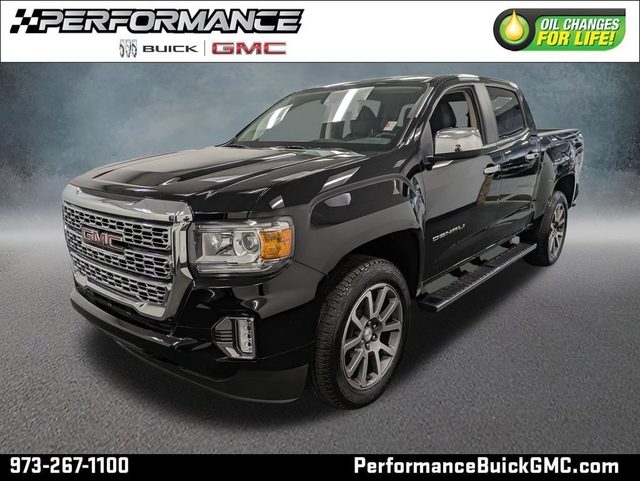 2022 GMC Canyon 4WD Denali 4WD photo