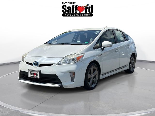 2015 Toyota Prius Four FWD photo