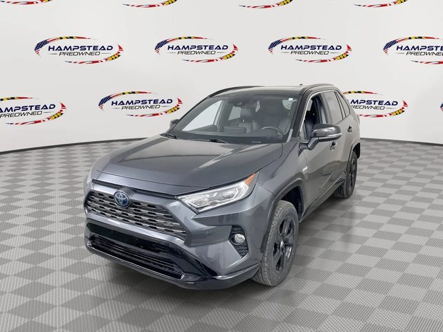 2020 Toyota RAV4 Hybrid XSE AWD photo