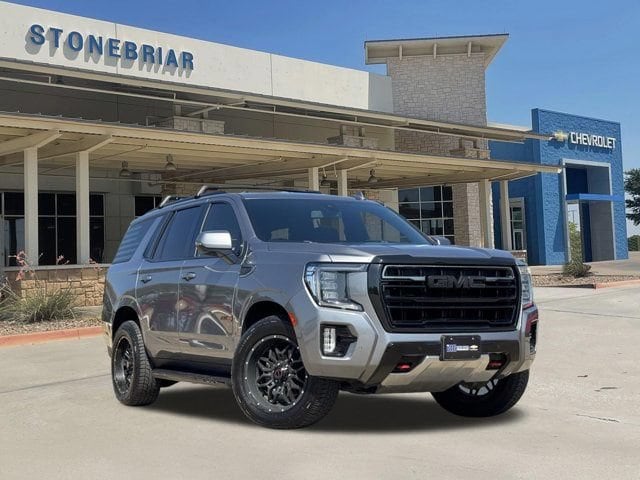 2022 GMC Yukon AT4 4WD photo