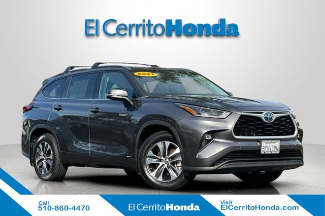 2021 Toyota Highlander Hybrid XLE AWD photo