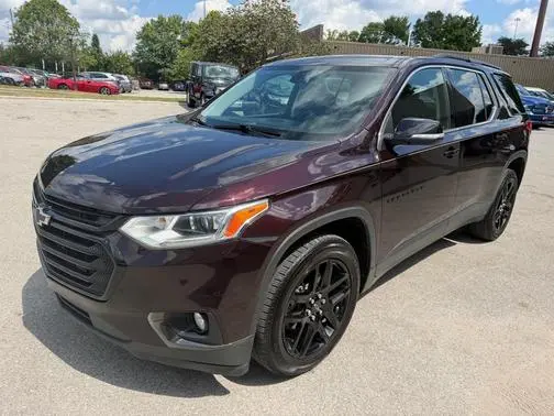 2021 Chevrolet Traverse LT Leather FWD photo