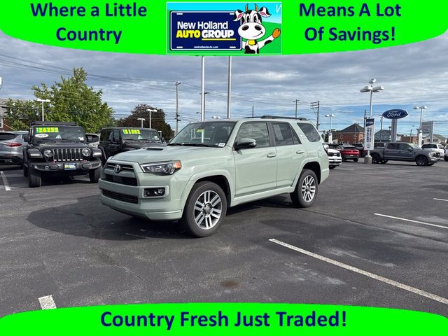 2022 Toyota 4Runner TRD Sport 4WD photo