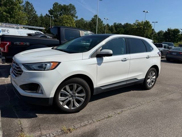 2021 Ford Edge Titanium AWD photo