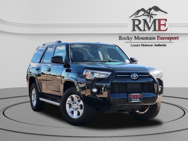 2022 Toyota 4Runner SR5 4WD photo