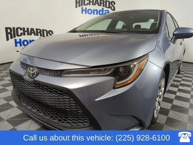 2022 Toyota Corolla LE FWD photo