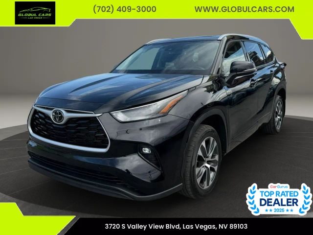 2022 Toyota Highlander XLE AWD photo