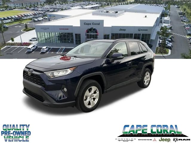 2021 Toyota RAV4 XLE FWD photo