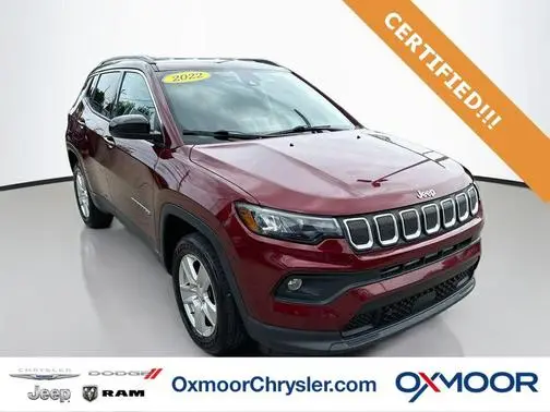 2022 Jeep Compass Latitude 4WD photo
