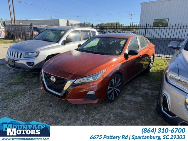 2021 Nissan Altima 2.0 SR FWD photo