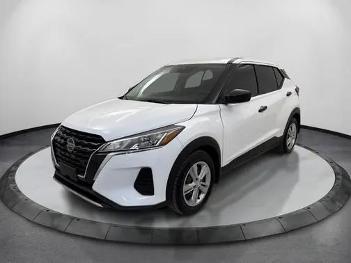 2021 Nissan Kicks S FWD photo