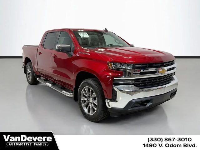 2022 Chevrolet Silverado 1500 LT 4WD photo