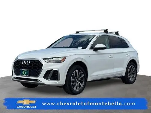 2022 Audi Q5 S line Premium AWD photo