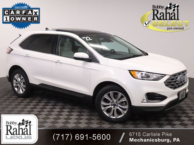 2022 Ford Edge Titanium AWD photo