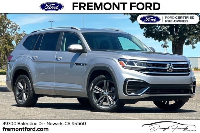 2022 Volkswagen Atlas 3.6L V6 SEL R-Line AWD photo