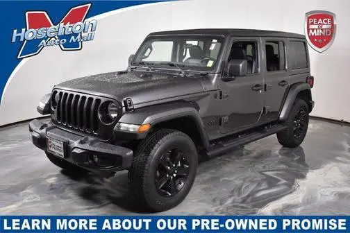 2021 Jeep Wrangler Unlimited Unlimited Sahara Altitude 4WD photo