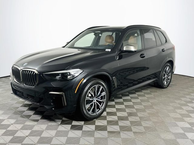 2022 BMW X5 M50i AWD photo
