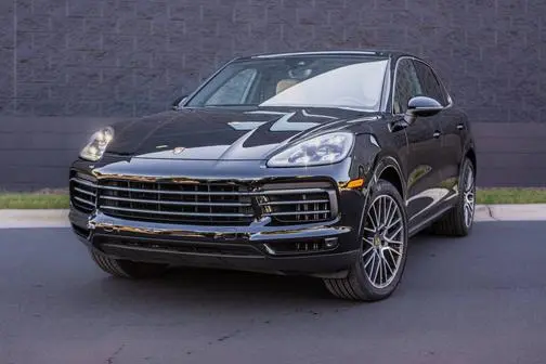 2022 Porsche Cayenne S AWD photo