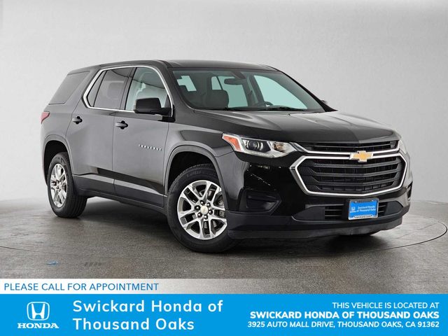 2021 Chevrolet Traverse LS FWD photo